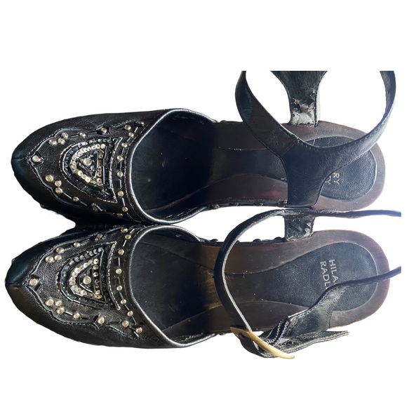 Women’s Hilary Radley sz.8M Black Leather/Wood Ankle Strap Heels Embellish/Rivet - Picture 5 of 16